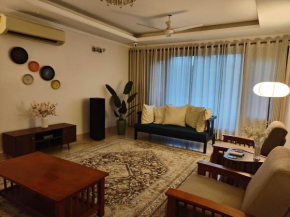 Nien Homestay